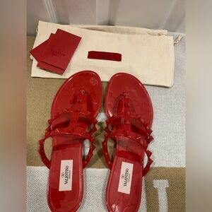 VALENTINO ROCK STUD JELLY THONG SANDAL SIZE 9/39